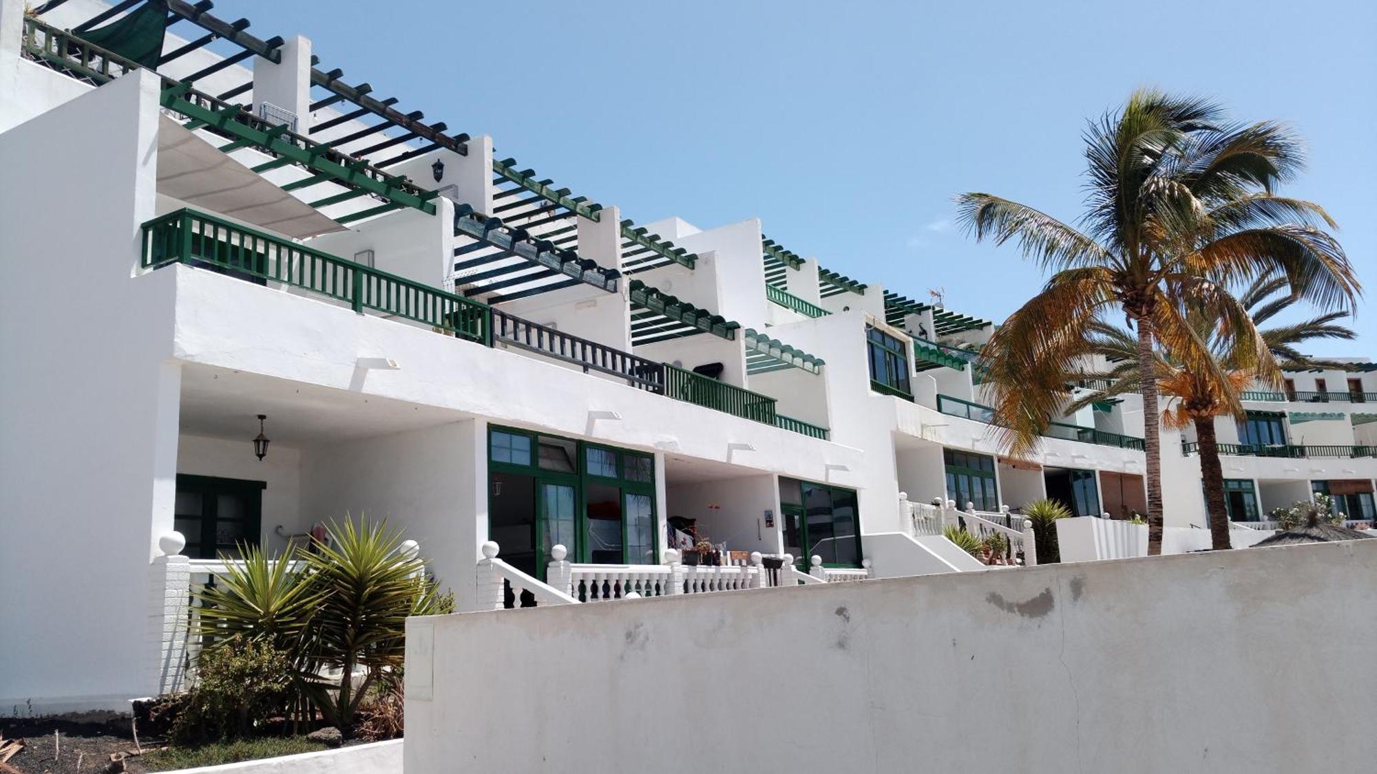 Tuscan Apartment Mit Meerblick Und Sonnenterrasse Costa Teguise Exterior foto